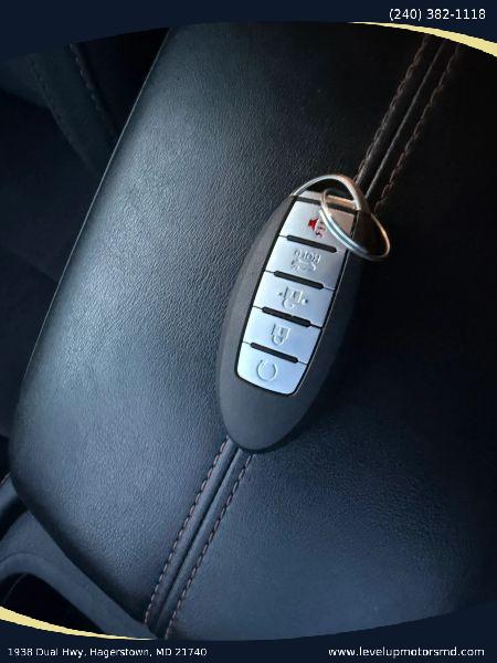 2020 Nissan Sentra SR Xtronic CVT