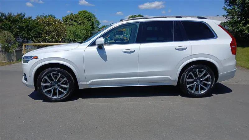 2018 Volvo XC90 T6 Momentum
