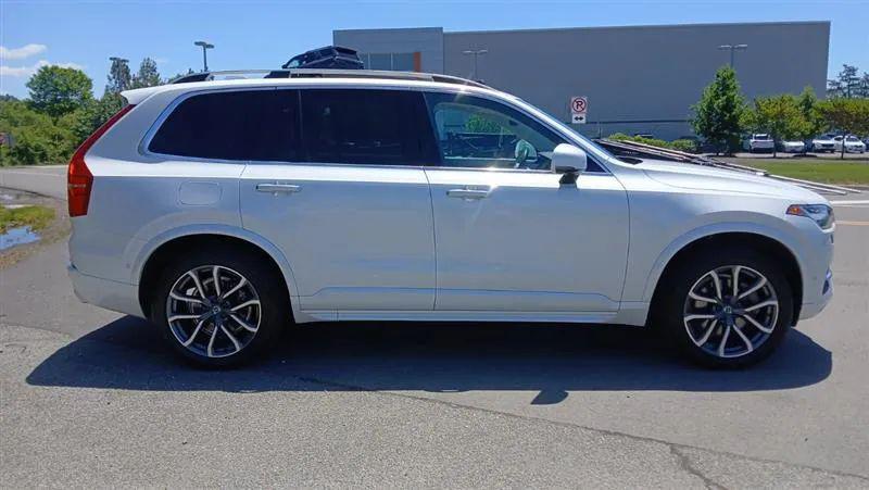 2018 Volvo XC90 T6 Momentum