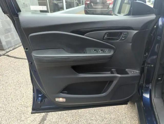 2023 Honda Passport AWD Elite