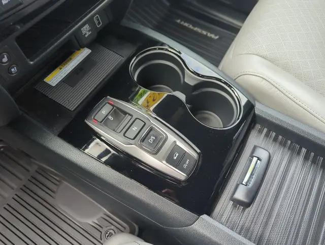 2023 Honda Passport AWD Elite