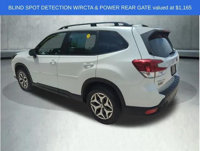 2023 Subaru Forester Premium