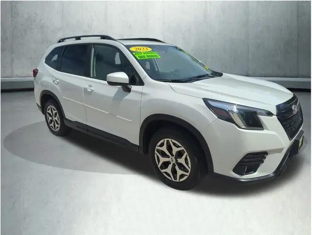 2023 Subaru Forester Premium