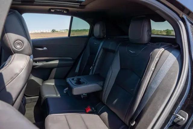 2023 Cadillac XT4 AWD Sport