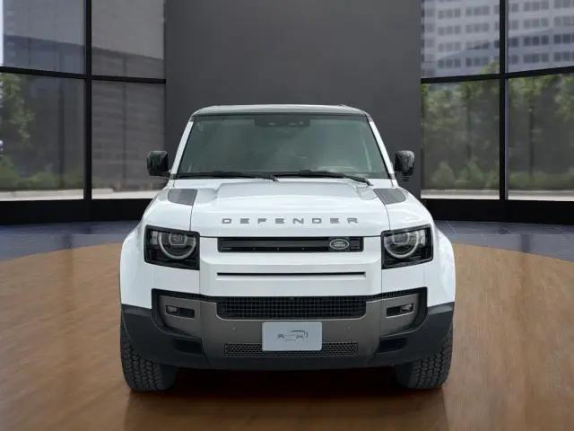 2026 Land Rover Defender P300 S