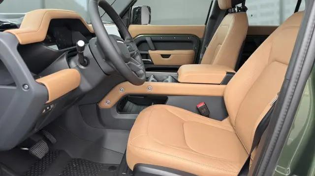 2026 Land Rover Defender P300 S