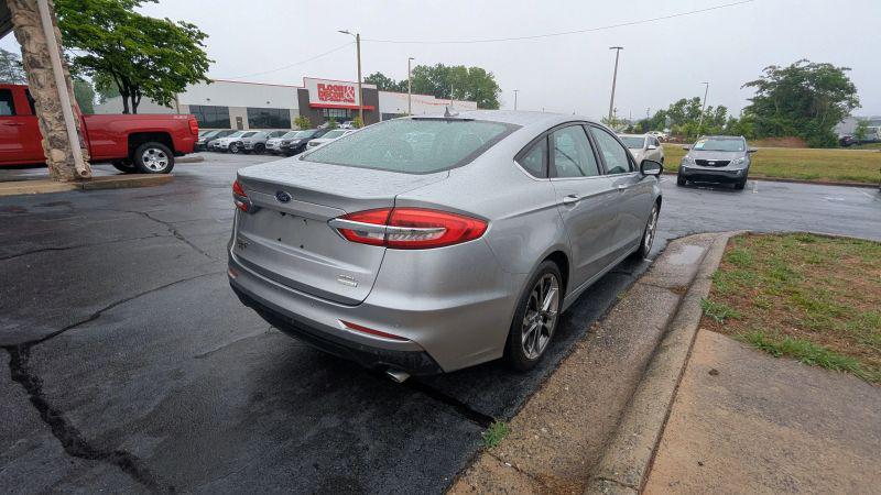 2020 Ford Fusion SEL