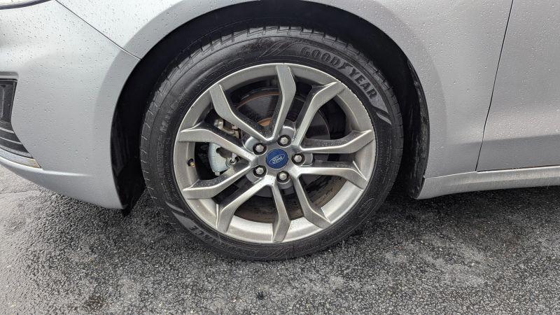 2020 Ford Fusion SEL