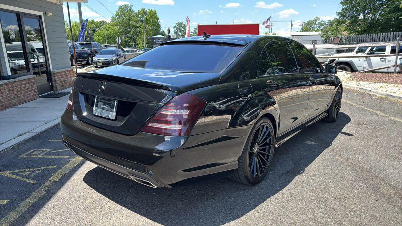 2011 Mercedes-Benz S 550 4MATIC