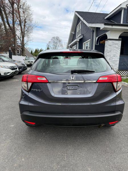2021 Honda HR-V 2WD LX