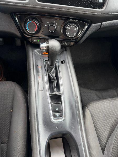 2021 Honda HR-V 2WD LX
