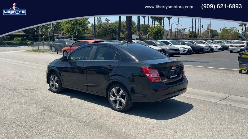 2020 Chevrolet Sonic FWD Sedan Premier