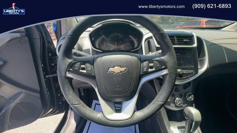 2020 Chevrolet Sonic FWD Sedan Premier