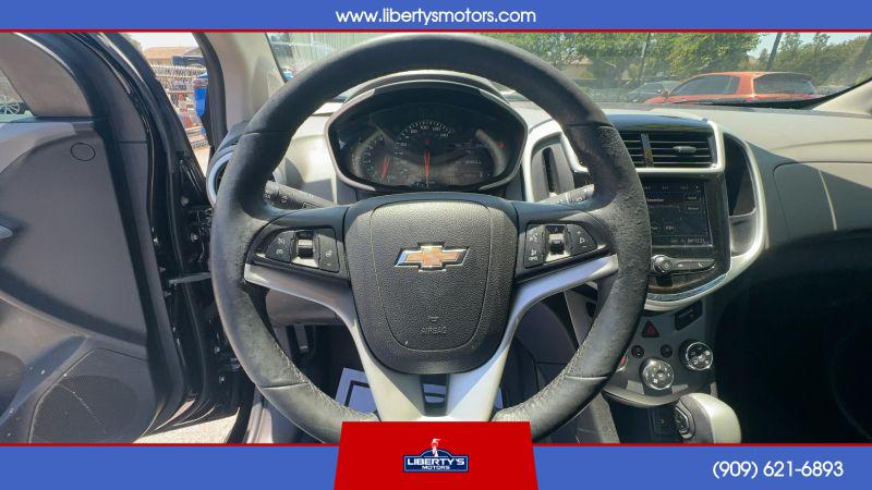 2020 Chevrolet Sonic FWD Sedan Premier