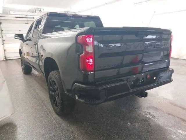 2022 Chevrolet Silverado 1500 4WD Crew Cab Short Bed Custom Trail Boss