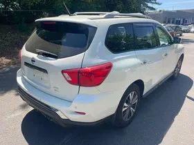 2017 Nissan Pathfinder SL