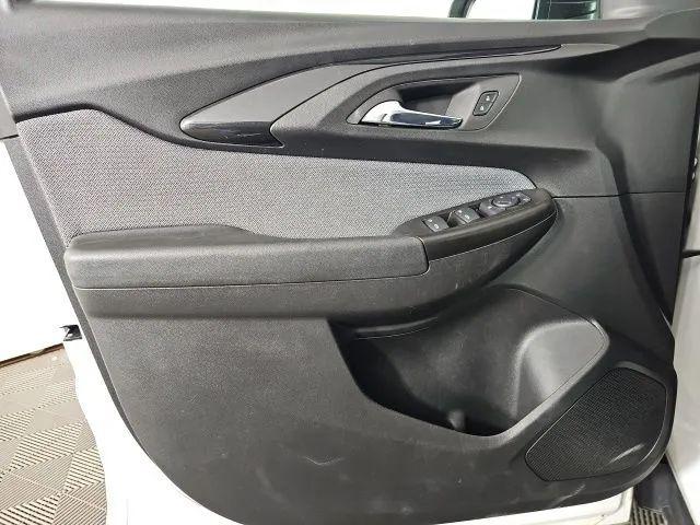 2023 Chevrolet TrailBlazer AWD LS