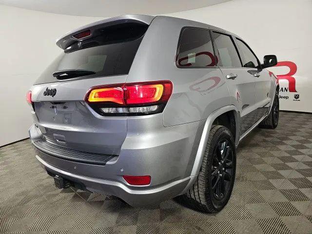 2021 Jeep Grand Cherokee Laredo X 4x4