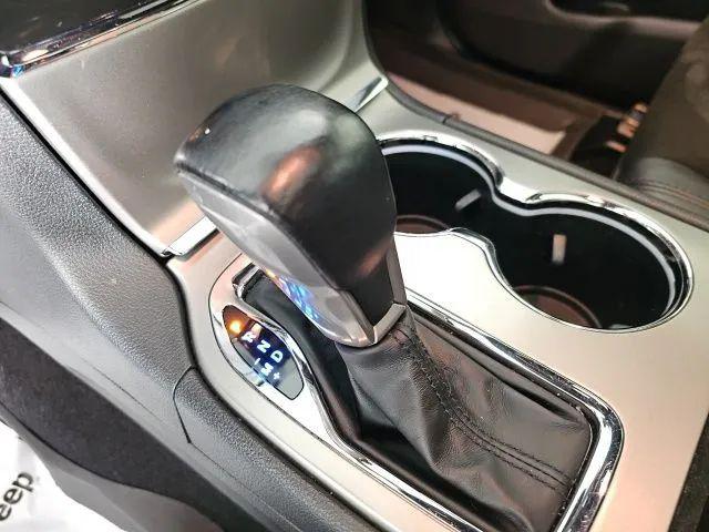 2021 Jeep Grand Cherokee Laredo X 4x4