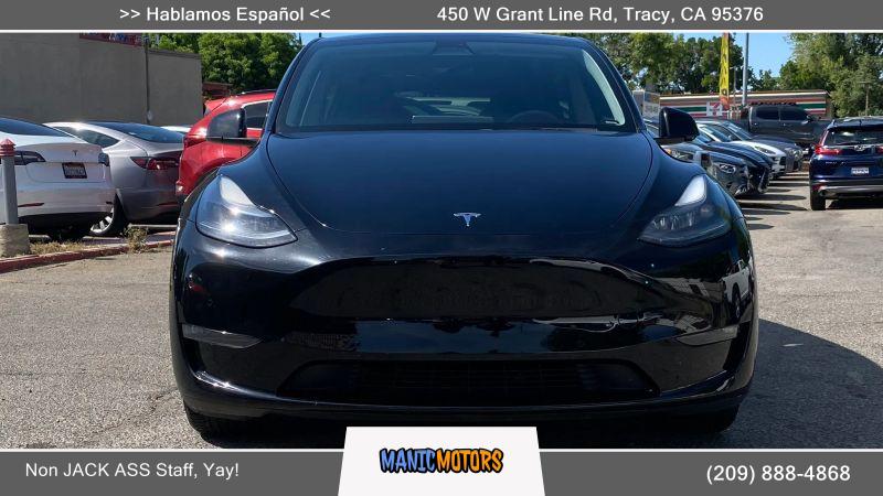 2022 Tesla Model Y Long Range Dual Motor All-Wheel Drive