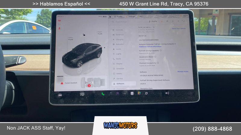 2022 Tesla Model Y Long Range Dual Motor All-Wheel Drive