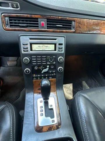 2010 Volvo XC70 T6