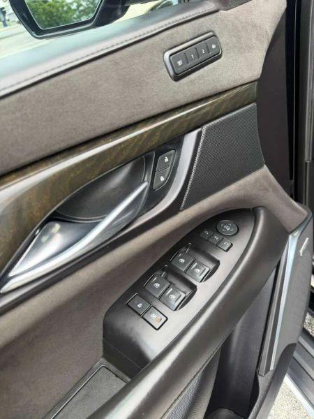 2019 Cadillac Escalade ESV Platinum