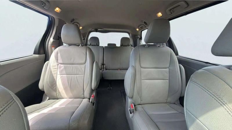 2019 Toyota Sienna XLE 7 Passenger