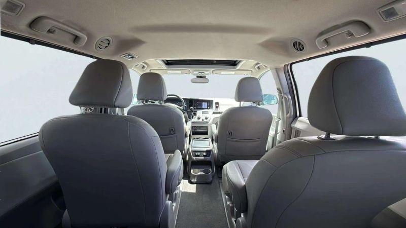 2019 Toyota Sienna XLE 7 Passenger