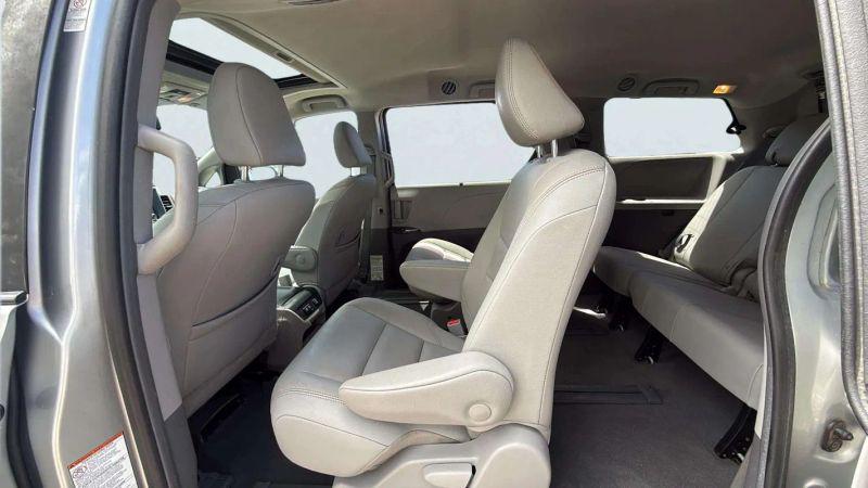 2019 Toyota Sienna XLE 7 Passenger