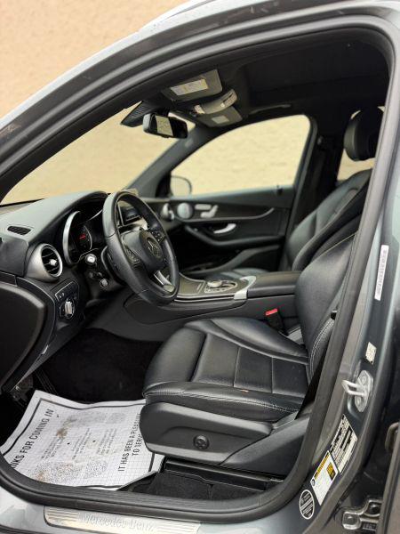 2018 Mercedes-Benz GLC 300