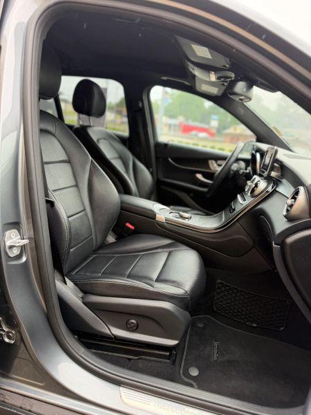 2018 Mercedes-Benz GLC 300