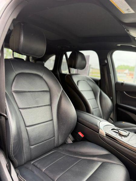 2018 Mercedes-Benz GLC 300