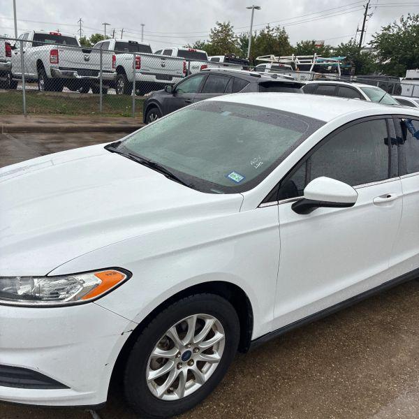 2016 Ford Fusion S