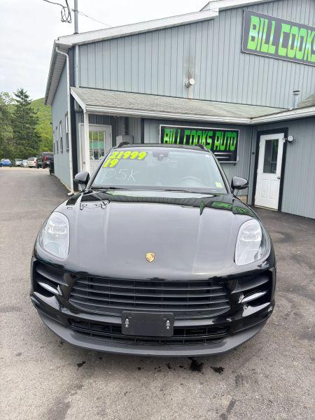 2019 Porsche Macan Base