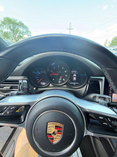 2019 Porsche Macan Base