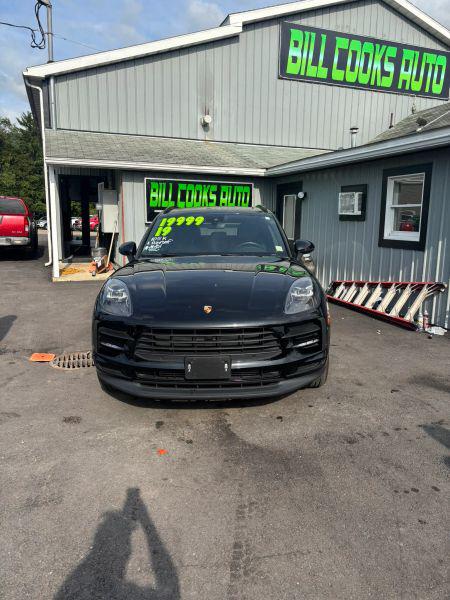 2019 Porsche Macan Base
