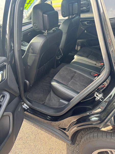 2019 Porsche Macan Base