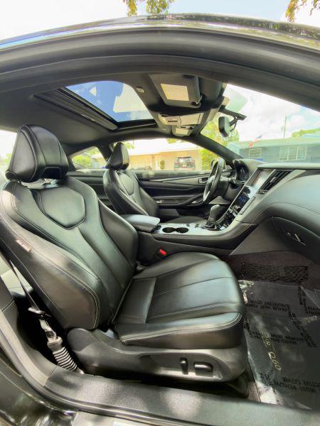 2018 INFINITI Q60 3.0t LUXE