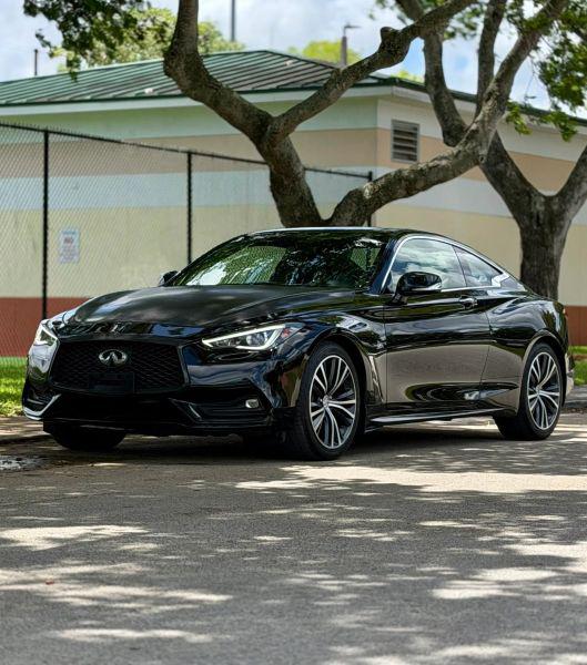 2018 INFINITI Q60 3.0t LUXE