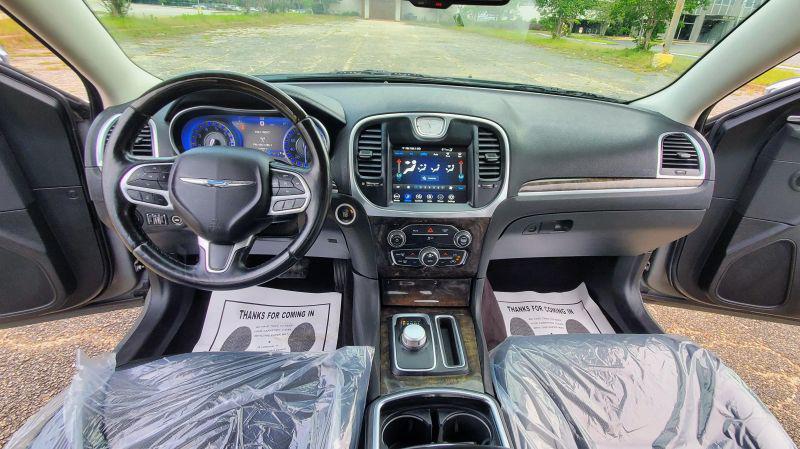 2018 Chrysler 300 Limited AWD