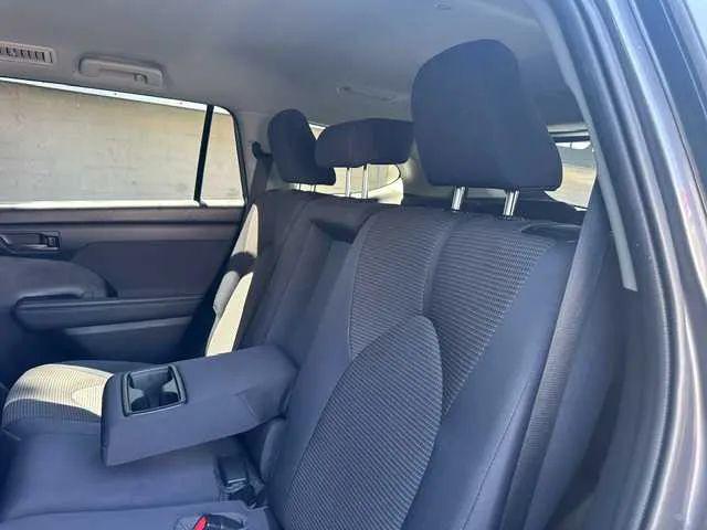2021 Toyota Highlander L