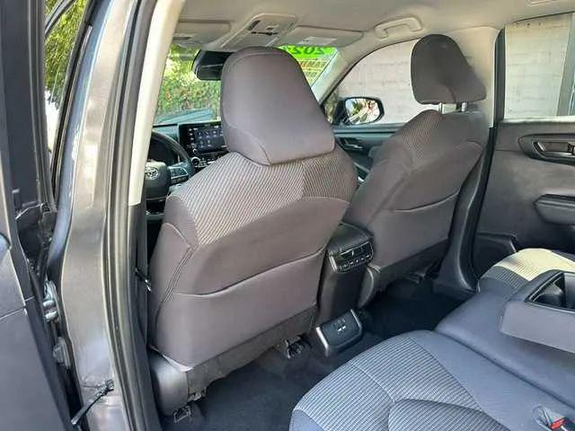 2021 Toyota Highlander L