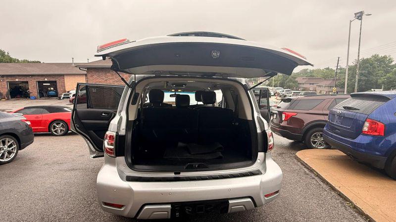 2017 Nissan Armada SV