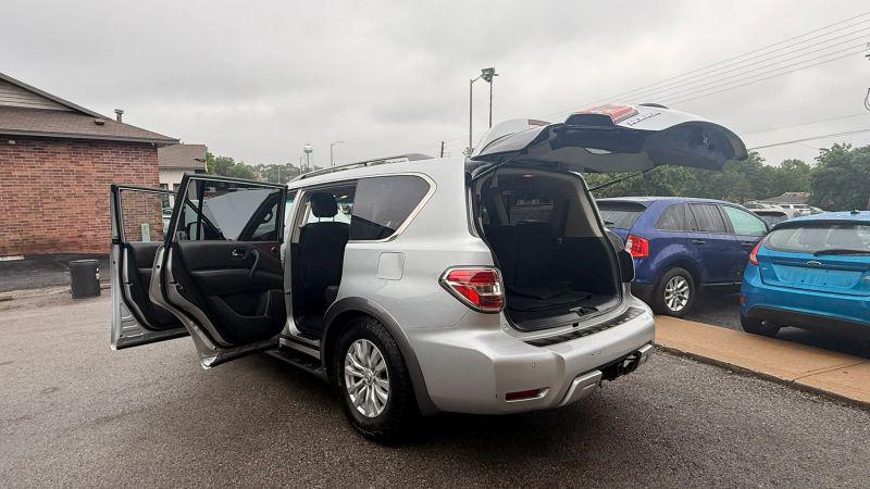 2017 Nissan Armada SV