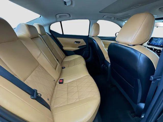2022 Nissan Sentra SV Xtronic CVT