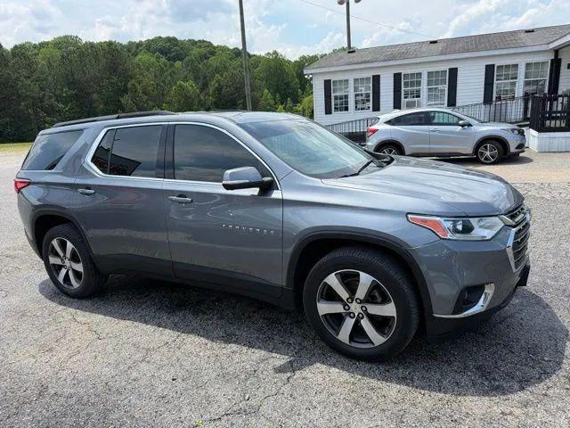2021 Chevrolet Traverse AWD LT Leather