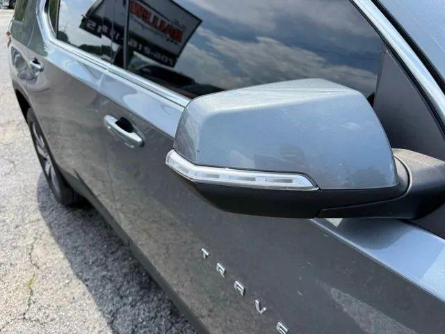 2021 Chevrolet Traverse AWD LT Leather