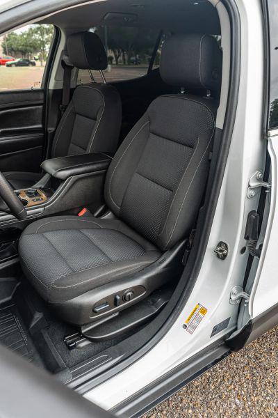 2022 GMC Acadia FWD SLE