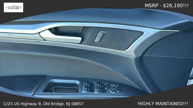 2020 Ford Fusion SE